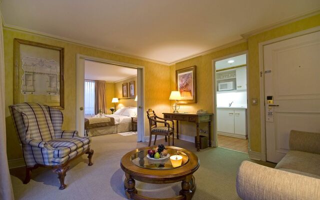 Vespucci Suites