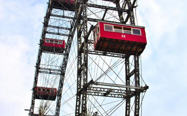 Sobieski Inner Ring Apartments