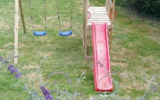 Gîte Saint-Paterne-Racan, 4 pièces, 6 personnes - FR-1-381-286