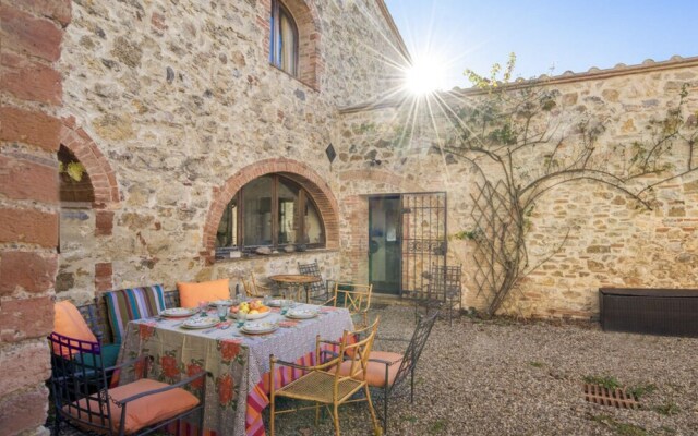 Alice - Podere Ribatti Casole d'Elsa