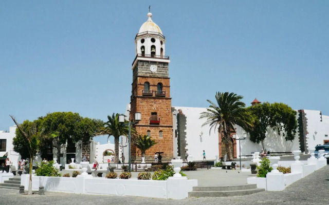 Canaryislandshost l My Nest Apartments