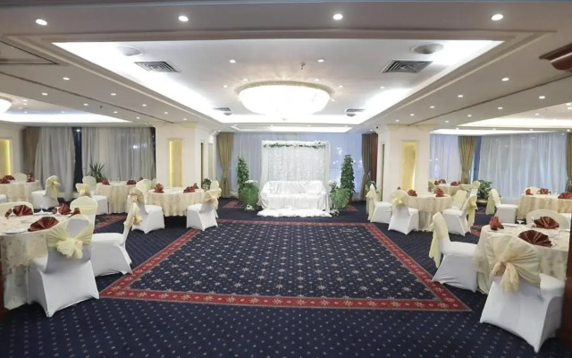 Romance Alexandria Hotel