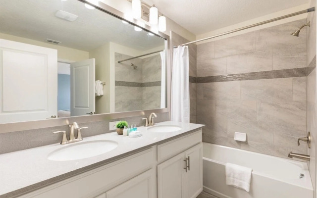 4BR 3BA ChampionsGate  Townhome