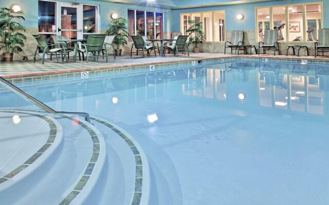 Holiday Inn Express Hotel & Suites Urbana-Champaign, an IHG Hotel