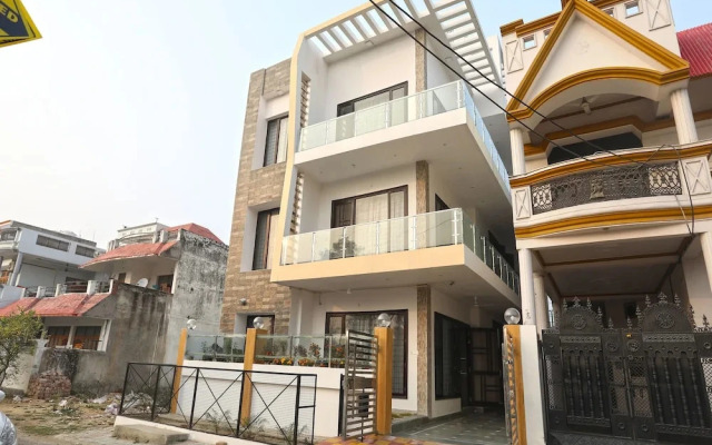 POP 92284 Hotel Prisha Inn