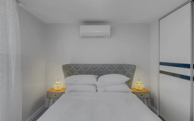Spacious Modern Apartment in Batemans Bay — 2-star hotel in Batemans Bay