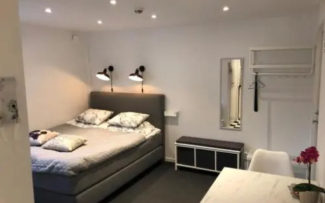 Smultronstallet Gårdshotell