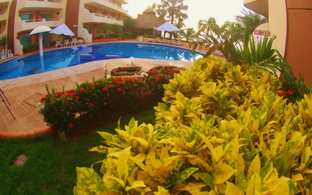 Star Bay Suites Resort