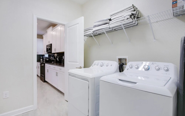 Bookmark Villa Storey Lake 1