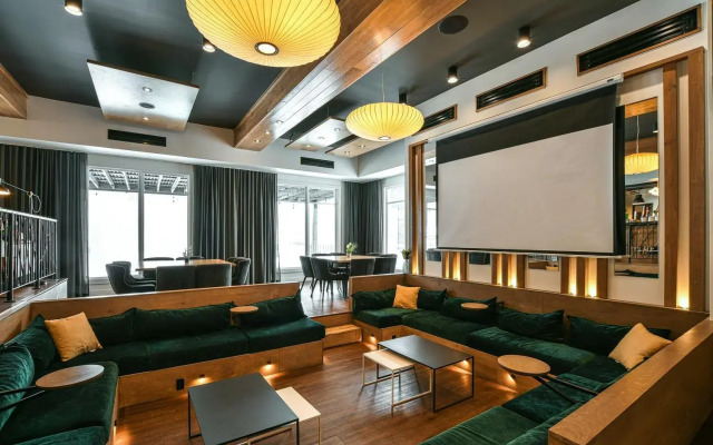 AX Hotel