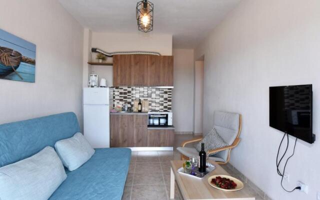 Iris Sunset Luxury Apartments - Nea Potidea Halkidiki