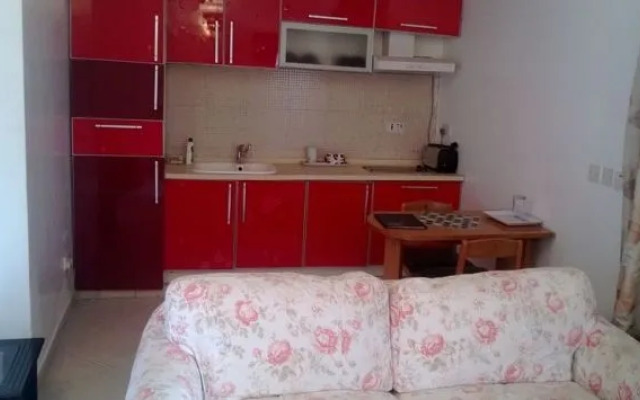 Cata Apartment Hotel And Spa