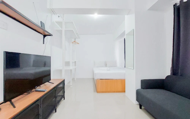 Luxury Studio At 19Th Floor Apartment Urbantown Serpong