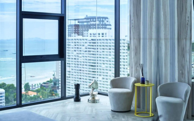 Pattaya Central Sea View Pool Suite