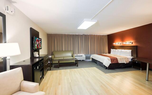 Red Roof Inn PLUS+ Boston - Woburn/ Burlington