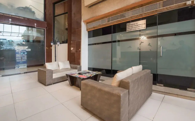 OYO 17034 Conclave Riviera