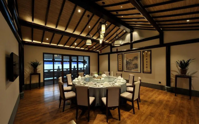 San Po Hotel