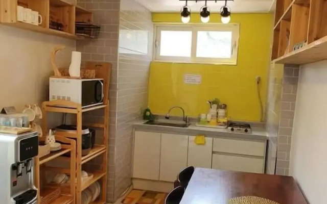 Mokpo Magiclamp Guesthouse