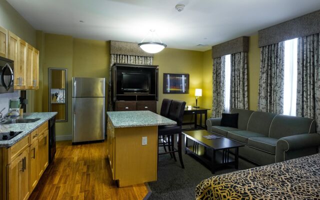 The Parker Inn & Suites