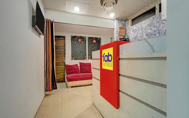 Fabhotel Silver Key I