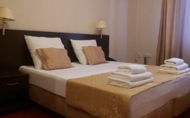 Rauan Hotel