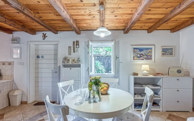 Eco House Zabodarski Beach