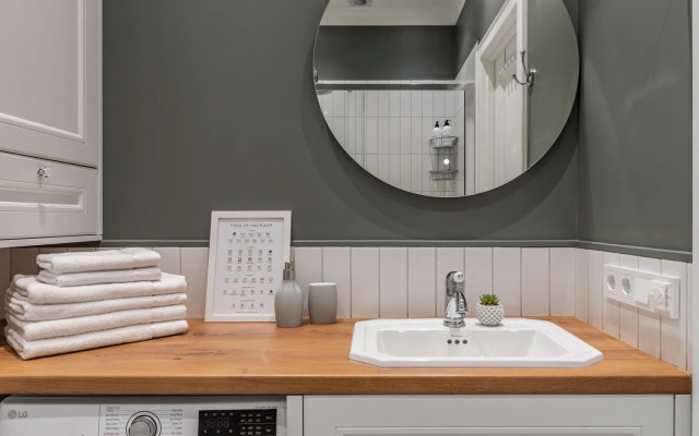 Moscow Deluxe на улице Казакова