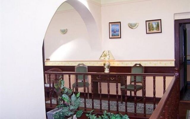 Barbakan Hotel