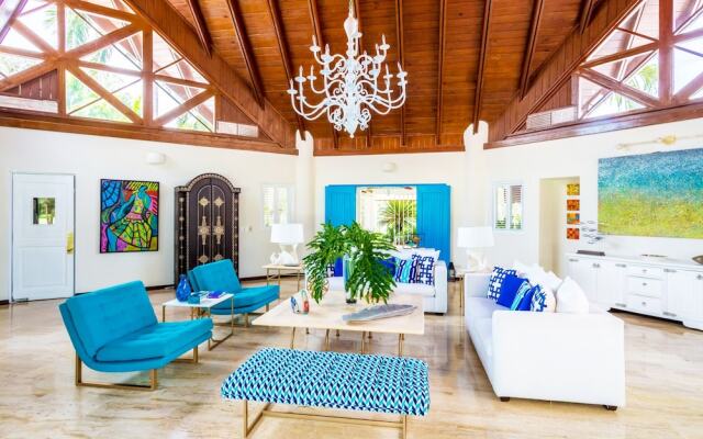 Unlimited Luxury Laureanne's Villa