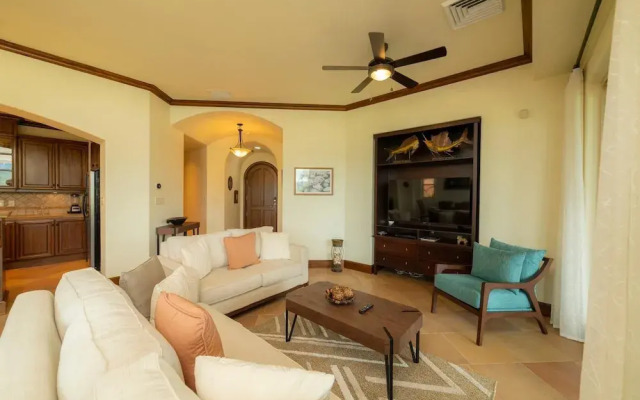 Montebello 2E 3bdrm 3bath Ocean View