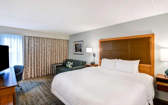 Hampton Inn Albany-Wolf Road (Airport)