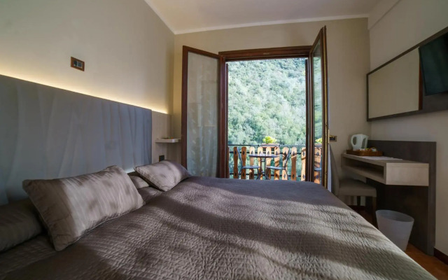 Hotel Ristorante Lago Bin