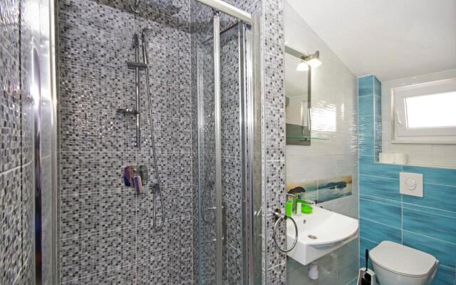 Apartments Ribarević