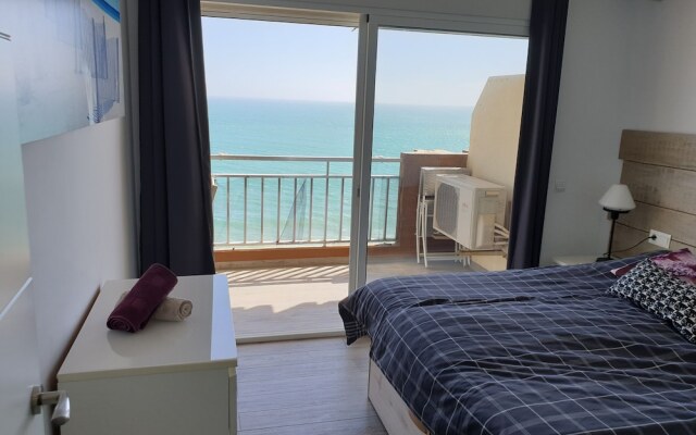 Apartamento El Yate In Front Of The Sea