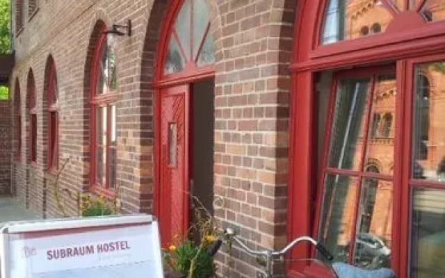 Subraum Hostel