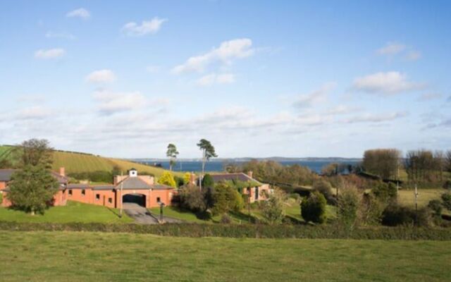 The Old Schoolhouse Inn