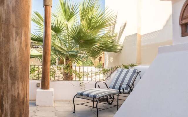 Casa Gali AV 43 2 BR by Casago