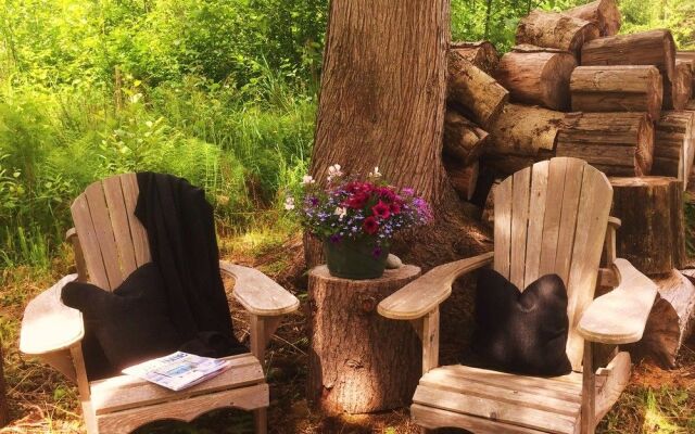 Suite Amour Hobby Farm and B & B