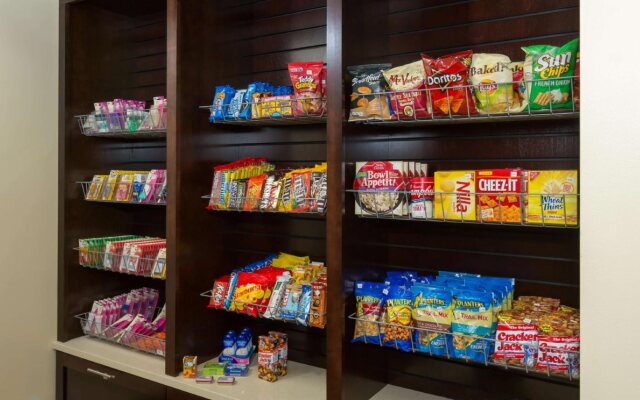 Hilton Garden Inn Buffalo Airport