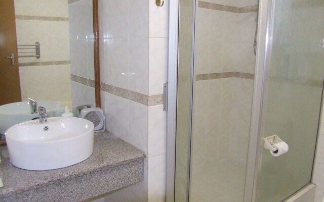 Plaas Guest House