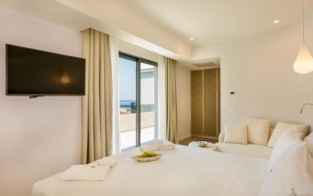 Samian Mare Hotel Suites & Spa
