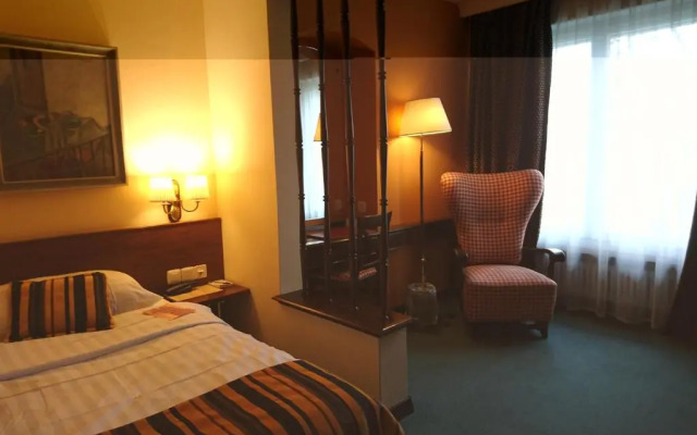 Athmos Hotel