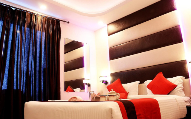 Oyo Rooms Parama Island Em Bypass