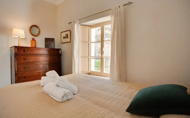 Suite Cathedral Surthy  Apartments