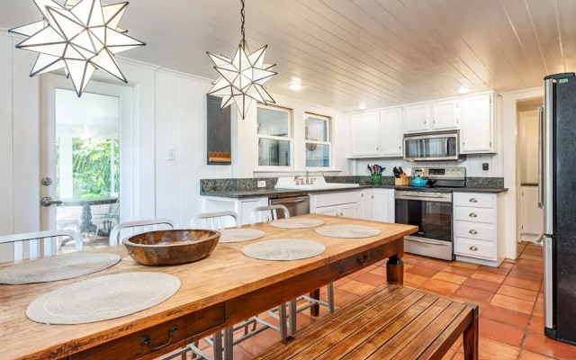 Guiding Light Cottage