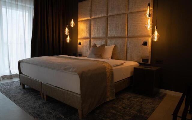 THE Newsha Signature Home