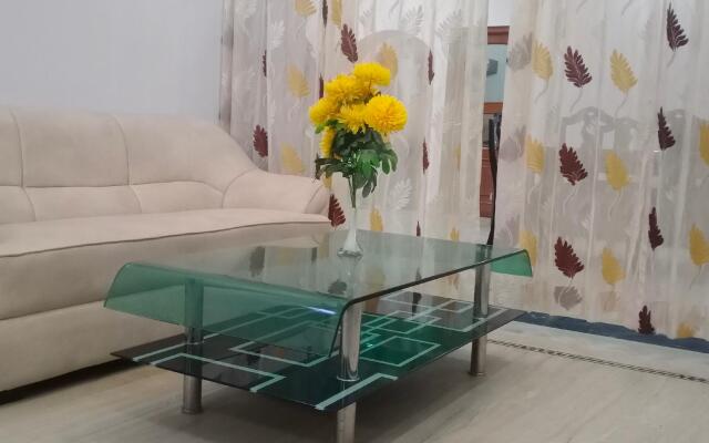 Sujhavs Hotel