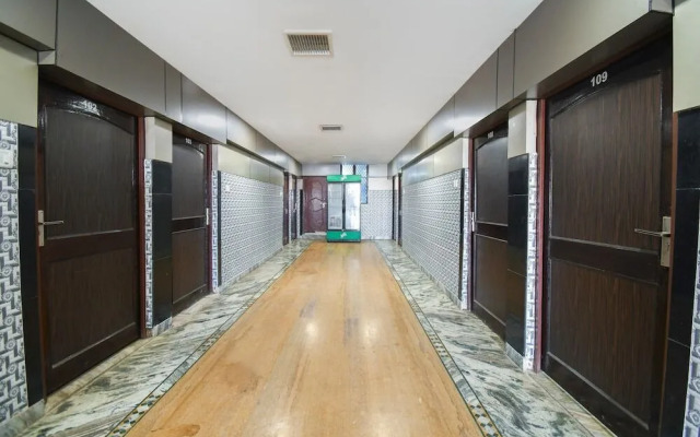 Jk Mahal By OYO Rooms