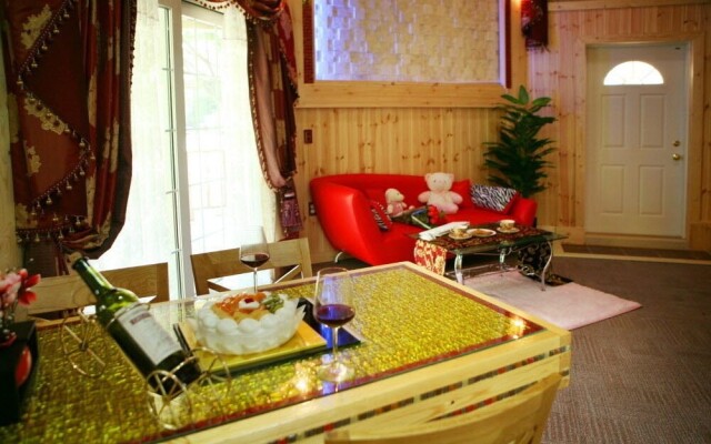 Story Vally Pension