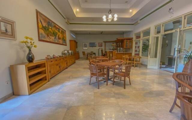 Le Krasak Boutique Hotel